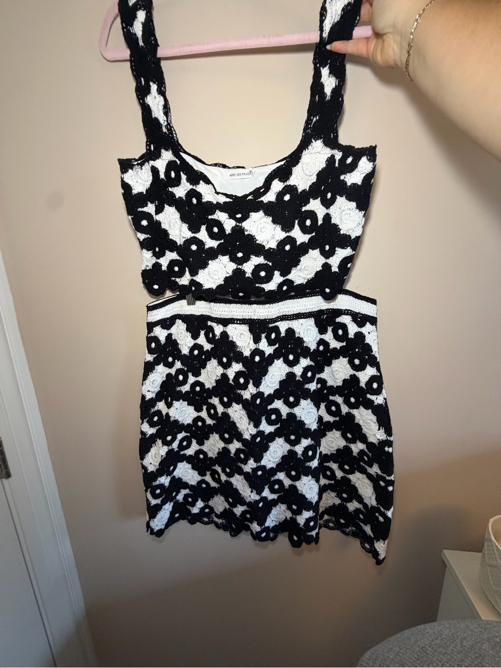 Avec Les Filles Black and White Floral Lace Crop Top and Skirt Set